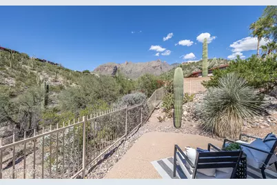 6841 N Quartzite Canyon Place, Tucson, AZ 85718 - Photo 19