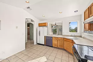 1601 Huron St, Rio Rico, AZ 85648 - Photo 17