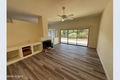 991 W VÃ­a De La Fonda, Green Valley, AZ 85614 - Photo 5