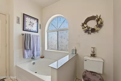 10050 E Paseo San Bernardo, Tucson, AZ 85747 - Photo 17