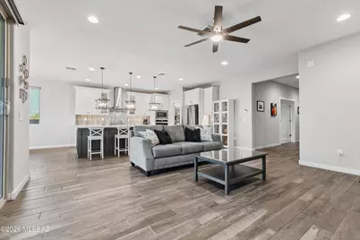 2286 W Azure Creek Loop, Tucson, AZ 85742 - Photo 11