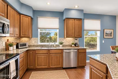 2431 E Autumn Flower Drive, Tucson, AZ 85718 - Photo 3