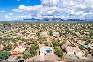 7324 W Timberleaf Dr, Tucson, AZ 85757 - Photo 3