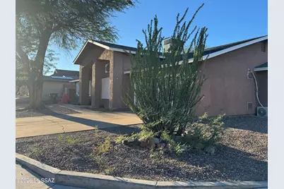 1750 W Mountain Oak Lane, Tucson, AZ 85746 - Photo 5