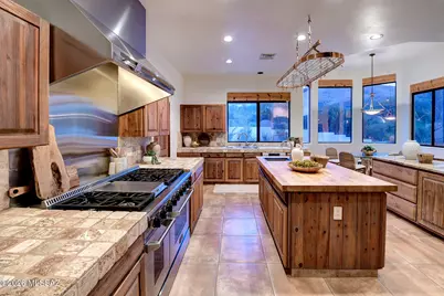 6210 N Paseo Zaldivar, Tucson, AZ 85750 - Photo 13