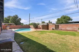 180 W Knox Dr, Tucson, AZ 85705 - Photo 29