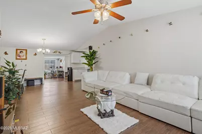 2501 W Vereda De Gente, Tucson, AZ 85746 - Photo 15