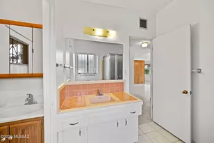 6931 E Edgemont St, Tucson, AZ 85710 - Photo 33