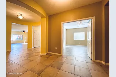 1134 W Vinovo Pass, Oro Valley, AZ 85755 - Photo 5