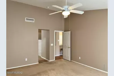 2050 E Cypress Canyon Drive, Green Valley, AZ 85614 - Photo 25