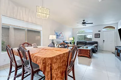 6204 S Blue Water Drive, Tucson, AZ 85706 - Photo 13