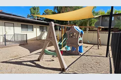 1348 S Avenida Polar #K211, Tucson, AZ 85710 - Photo 21