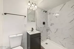 7042 E Calle Centuri, Tucson, AZ 85710 - Photo 23