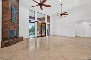 6450 N Desert View Dr, Tucson, AZ 85743 - Photo 7