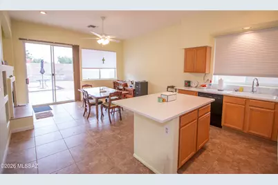 8846 E Desert Verbena Place, Tucson, AZ 85715 - Photo 9