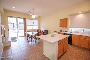 8846 E Desert Verbena Pl, Tucson, AZ 85715 - Photo 9