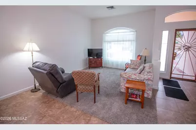 8846 E Desert Verbena Place, Tucson, AZ 85715 - Photo 11