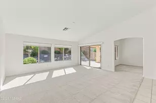 838 N Turquoise Vista Dr, Green Valley, AZ 85614 - Photo 11