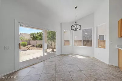 8954 N Upper Bluffs Drive, Tucson, AZ 85742 - Photo 11