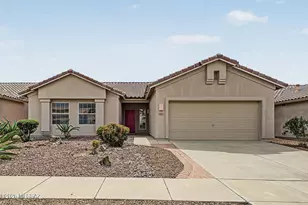 8954 N Upper Bluffs Dr, Tucson, AZ 85742 - Photo 1