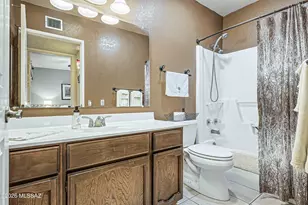 2741 S Calle Unamuno, Green Valley, AZ 85622 - Photo 23