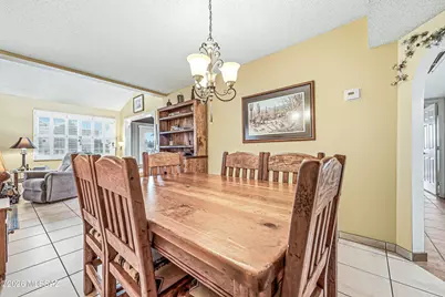 2741 S Calle Unamuno, Green Valley, AZ 85622 - Photo 15