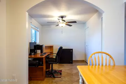 9281 E 27th Street, Tucson, AZ 85710 - Photo 11