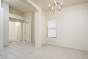 11621 N Quandry Dr, Tucson, AZ 85737 - Photo 13