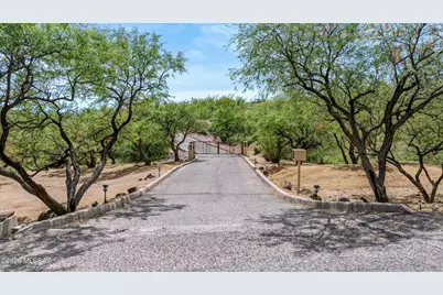 730 E Camino Vista Del Cielo, Nogales, AZ 85621 - Photo 9
