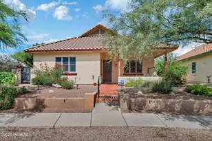 10457 E Wayne Moody Ln, Tucson, AZ 85747 - Photo 1