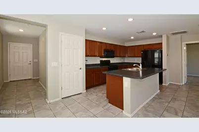 6043 S Antrim Loop, Tucson, AZ 85706 - Photo 5