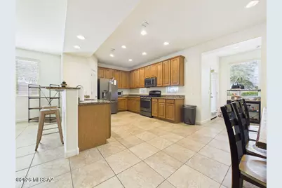 12911 N Shell Traders Court, Oro Valley, AZ 85755 - Photo 7