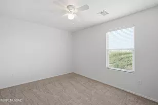 8978 W Cloudwood Dr, Marana, AZ 85653 - Photo 27