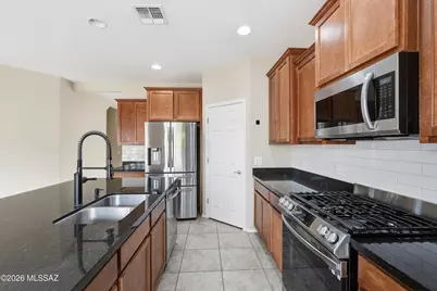 8978 W Cloudwood Drive, Marana, AZ 85653 - Photo 13