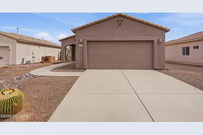 2195 S Pecan Vista Drive, Green Valley, AZ 85614 - Photo 1
