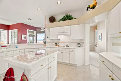 4151 S Campina Court, Green Valley, AZ 85622 - Photo 9