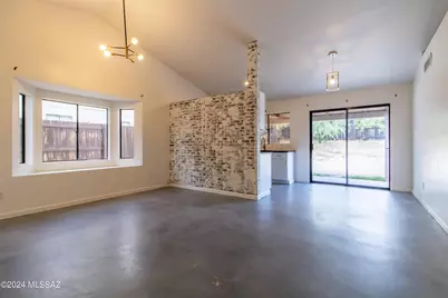 3873 S Headwind Drive, Tucson, AZ 85730 - Photo 7