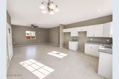 236 E Placita De Los Aviones, Tucson, AZ 85706 - Photo 3