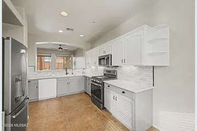2308 W Calle Cacillo, Green Valley, AZ 85622 - Photo 19