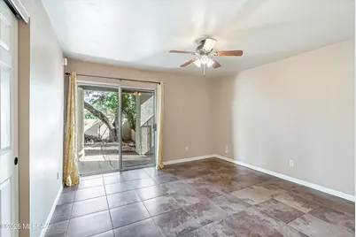 7345 E Cascada Circle, Tucson, AZ 85715 - Photo 19