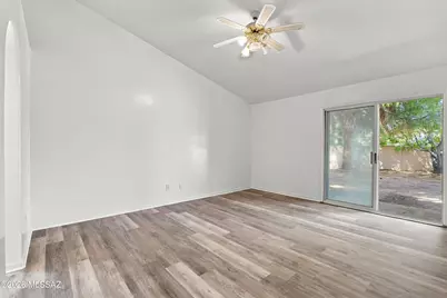 11079 N Mountain Breeze Drive, Oro Valley, AZ 85737 - Photo 25
