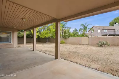 11079 N Mountain Breeze Drive, Oro Valley, AZ 85737 - Photo 45