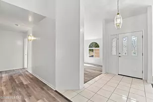 11079 N Mountain Breeze Dr, Oro Valley, AZ 85737 - Photo 1