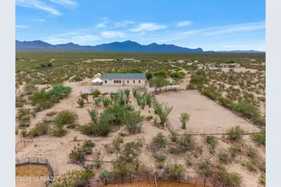18475 S Mann Avenue, Sahuarita, AZ 85629 - Photo 1