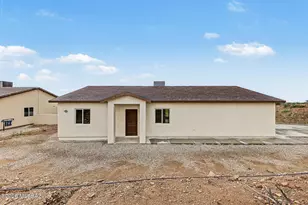 400 Cancun Ct, Rio Rico, AZ 85648 - Photo 1