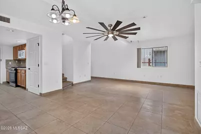 7490 E Deeps Way, Tucson, AZ 85710 - Photo 15