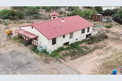 710 S Broken Arrow Lane, Benson, AZ 85602 - Photo 1