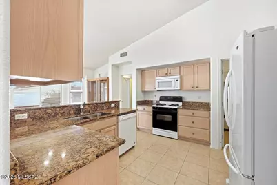 10229 E Gray Hawk Drive, Tucson, AZ 85730 - Photo 19