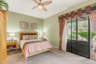668 W Camino del Bondadoso, Green Valley, AZ 85614 - Photo 25