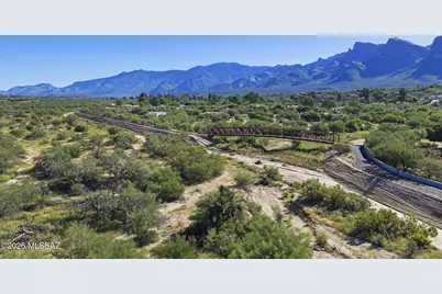 435 W Valoro Drive, Tucson, AZ 85737 - Photo 47